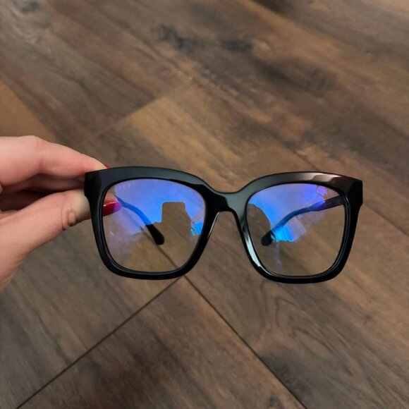 Diff Bella Blue Light Glasses with Black Frames - Picture 4 of 7
